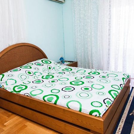 Sunny Apartment Near Metro Station Афіни Екстер'єр фото