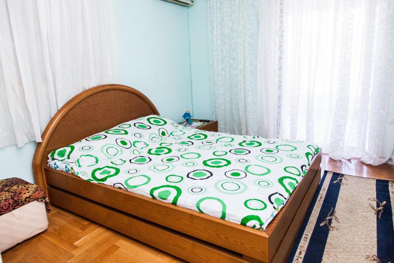 Sunny Apartment Near Metro Station Афіни Екстер'єр фото