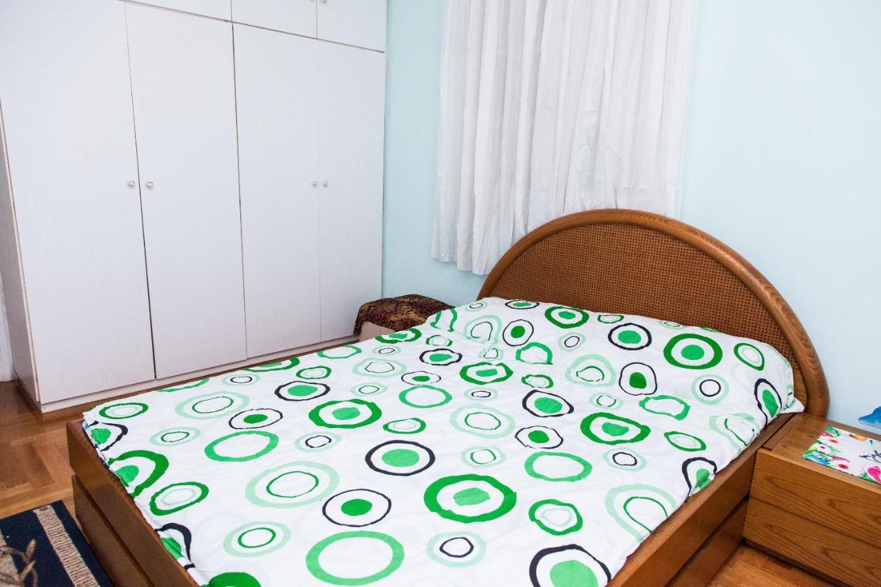 Sunny Apartment Near Metro Station Афіни Екстер'єр фото